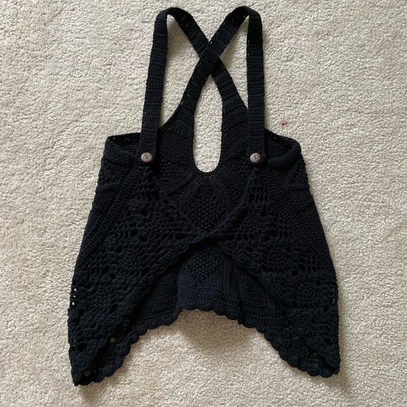 Cropped Crochet Top - Picture 6 of 9